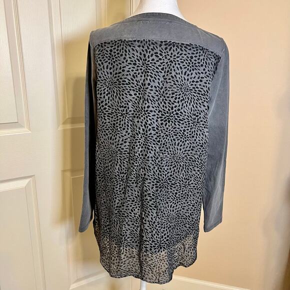 Soft Surroundings Overlay Tunic Grey with Dot Print Henley Style Size Medium - Picture 5 of 8